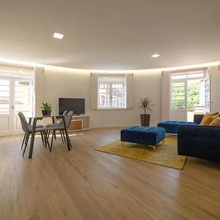 Ferreira's House * Guimarães