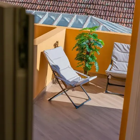 Ferreira's House Γκιμαράες