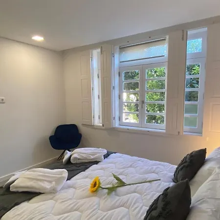 Διαμέρισμα Ferreira's House Γκιμαράες