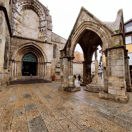 Ferreira's House Apartman *